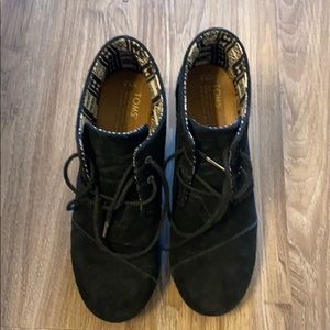 TOMS black suede wedges